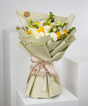 Sunshine & Ivory Bouquet